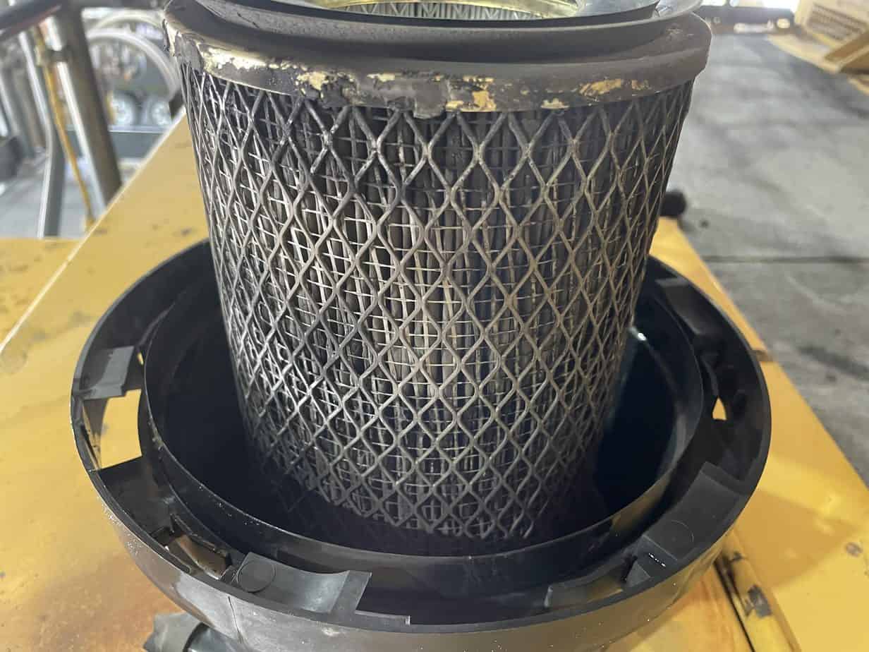 3715 Hours BreatheSafe HV Cabinet Komatsu Pressuriser 3715 Hours BreatheSafe HV Cabinet Komatsu Pressuriser