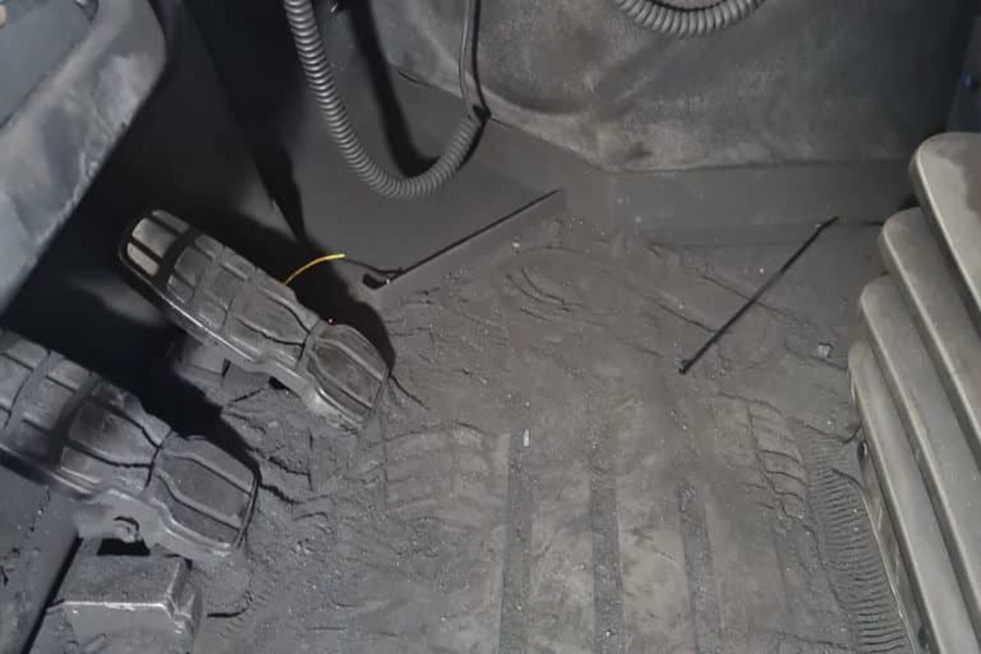 Dust in cabin